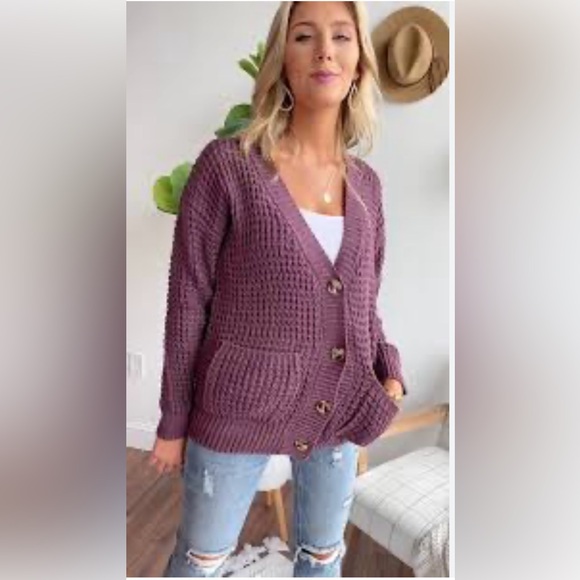 Zenana Outfitters Maroon Button-Up Waffle Knit Cardigan - Picture 2 of 6